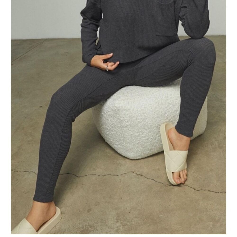 Lunya Restore Thermas High Rise Legging in Heather Grey NWT Size XS